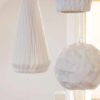 Suspension en porcelaine blanche 43cm Lifestyle – Image 3