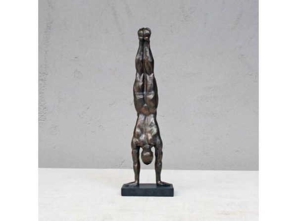 GYMNASTE SCULTURE - Déco sculpture gymnaste résine 37x08x12cm