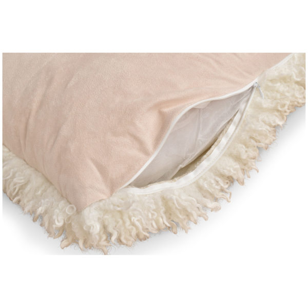 coussin octave fausse fourrure bouclee naturel blanc 45x45cm 3 - Coussin Octave fausse fourrure bouclée naturel blanc 45x45cm