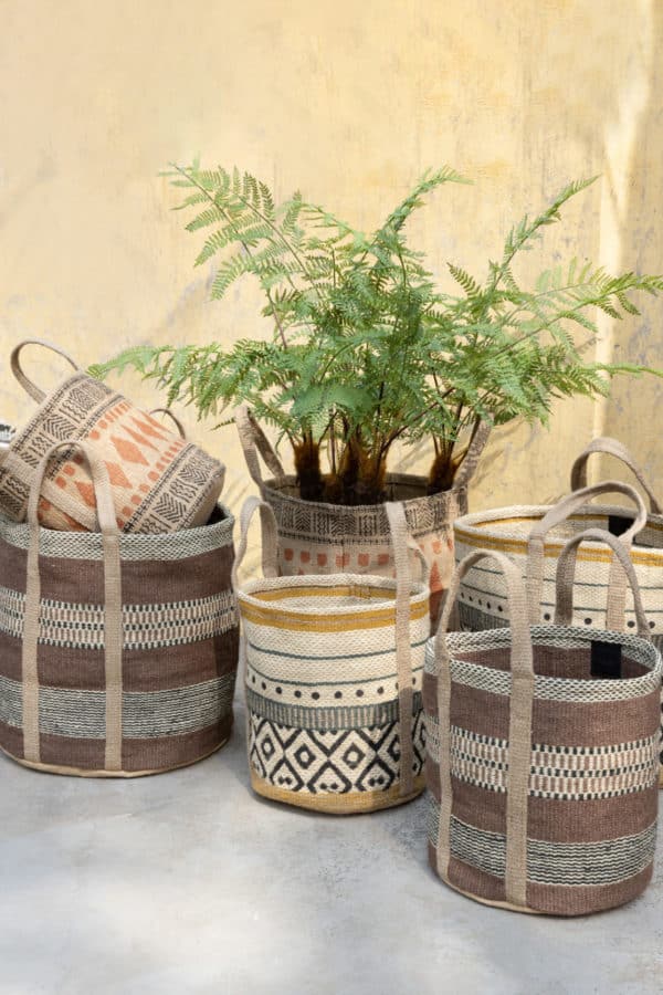 Panier rond en jute marron Noyaan – Image 4